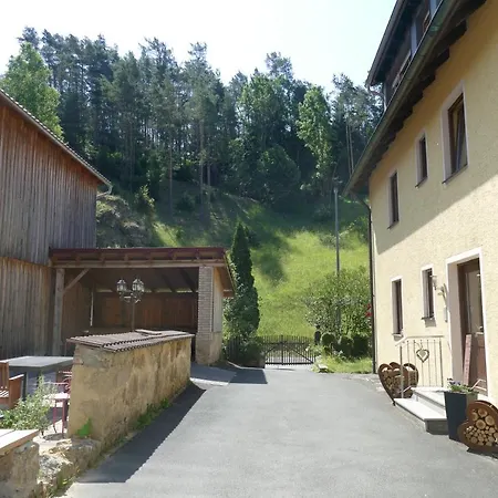 Natur-aktiv-hof Thiem Alojamento de Turismo Rural Pottenstein