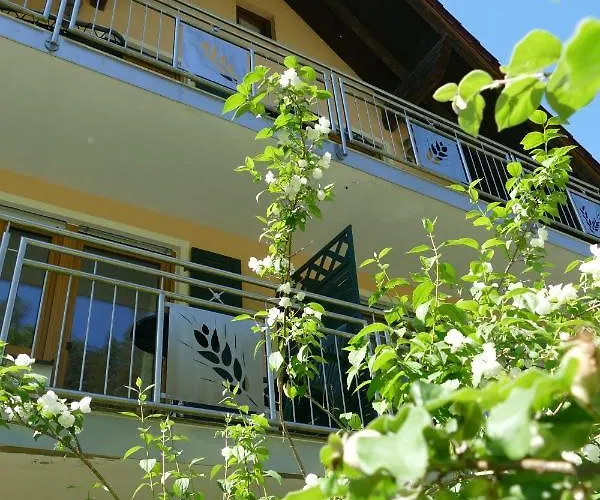مزرعة للإقامة Natur-aktiv-hof Thiem *